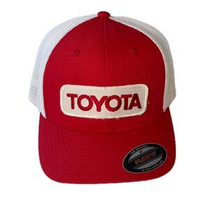 Toyota Motors Mesh Flex Fit Fitted Cap Hat One Size NWOT